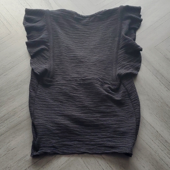 Aqua Addict black crop top - Picture 4 of 7